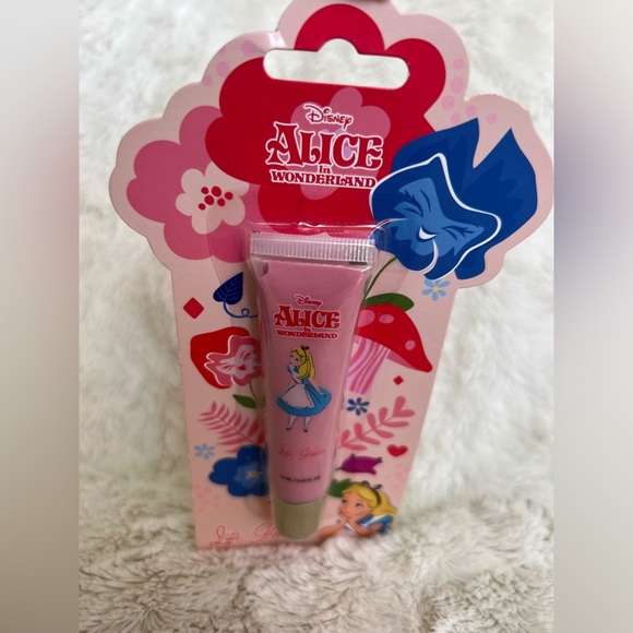 Alice In Wonderland Lip Glosses & Pink Makeup Organizer - Picture 3 of 5